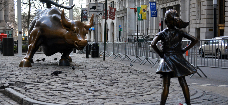 La niña que se enfrenta al Toro de Wall Street podría quedarse allí