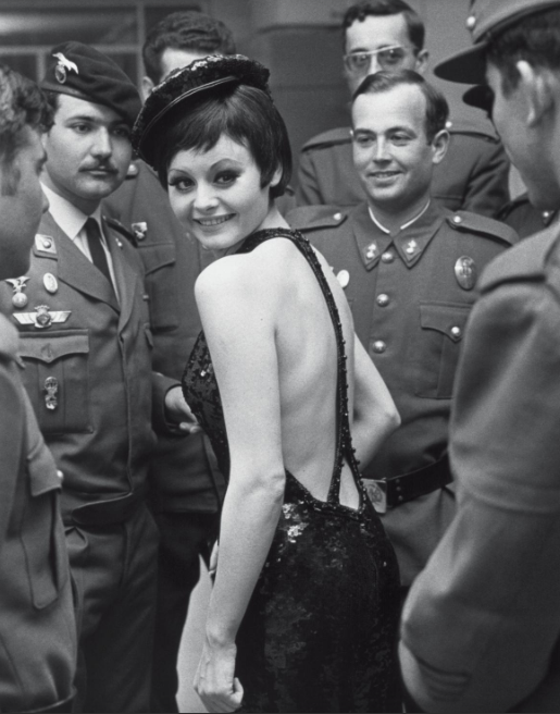Rocío Durcal, durante el rodaje de ‘Las leandras’, en 1969