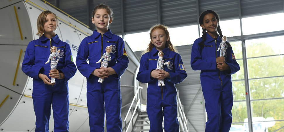 La Barbie que anima a las niñas a ser astronautas
