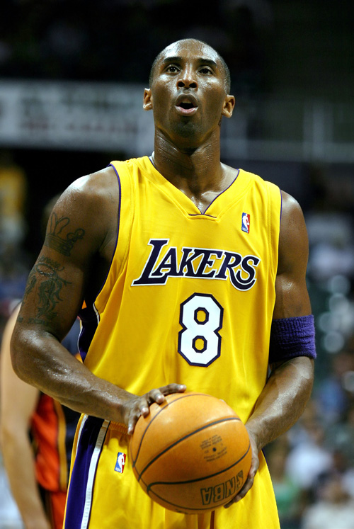 Bryant, en un partido de 2005. Foto: Sgt. Joseph A. Lee/Wikimedia Commons.