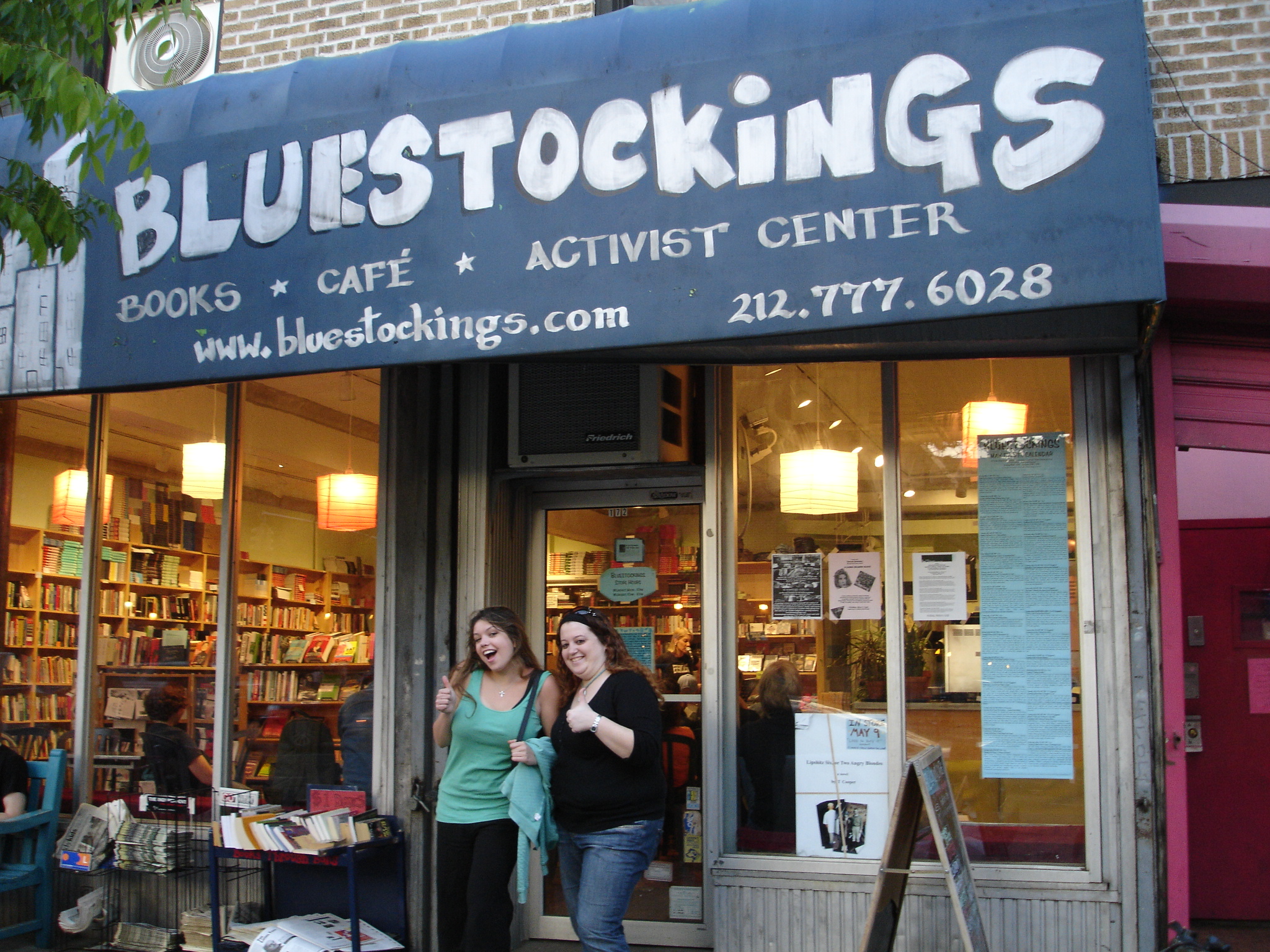 Librería Bluestockings.