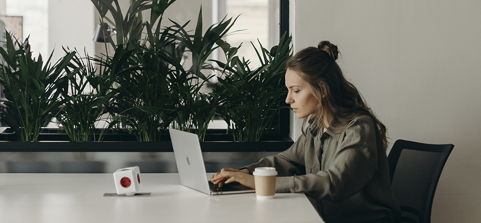 Una oportunidad para las mujeres que quieran reinventarse como programadoras