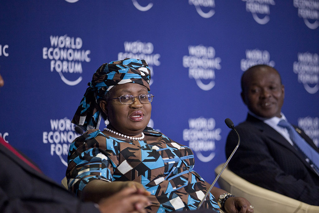 Ngozi Okonjo-Iweala, interviniendo en el Foro Económico Mundial sobre África.