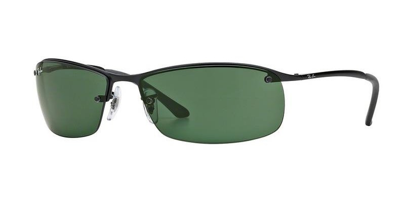 Gafas de Ray Ban con montura en negro y lentes verdes. 