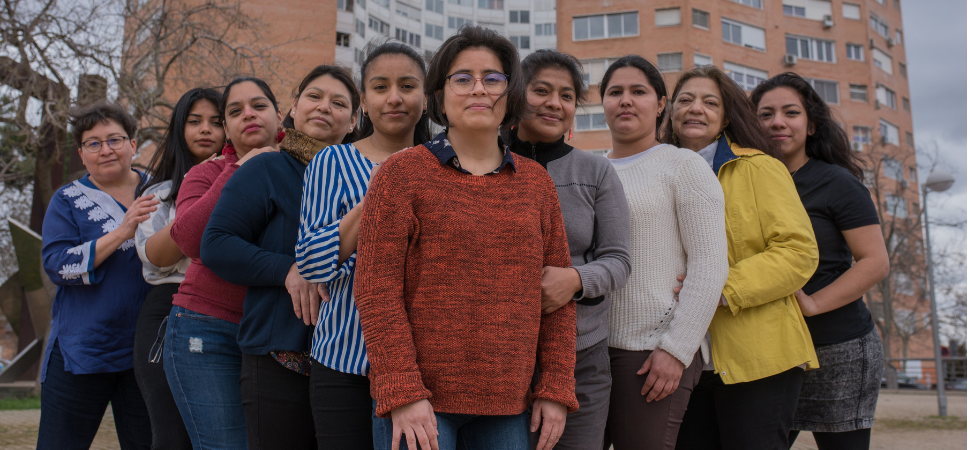 Conseguir papeles, empleo digno y enfrentar el racismo: retos permanentes para las mujeres migrantes