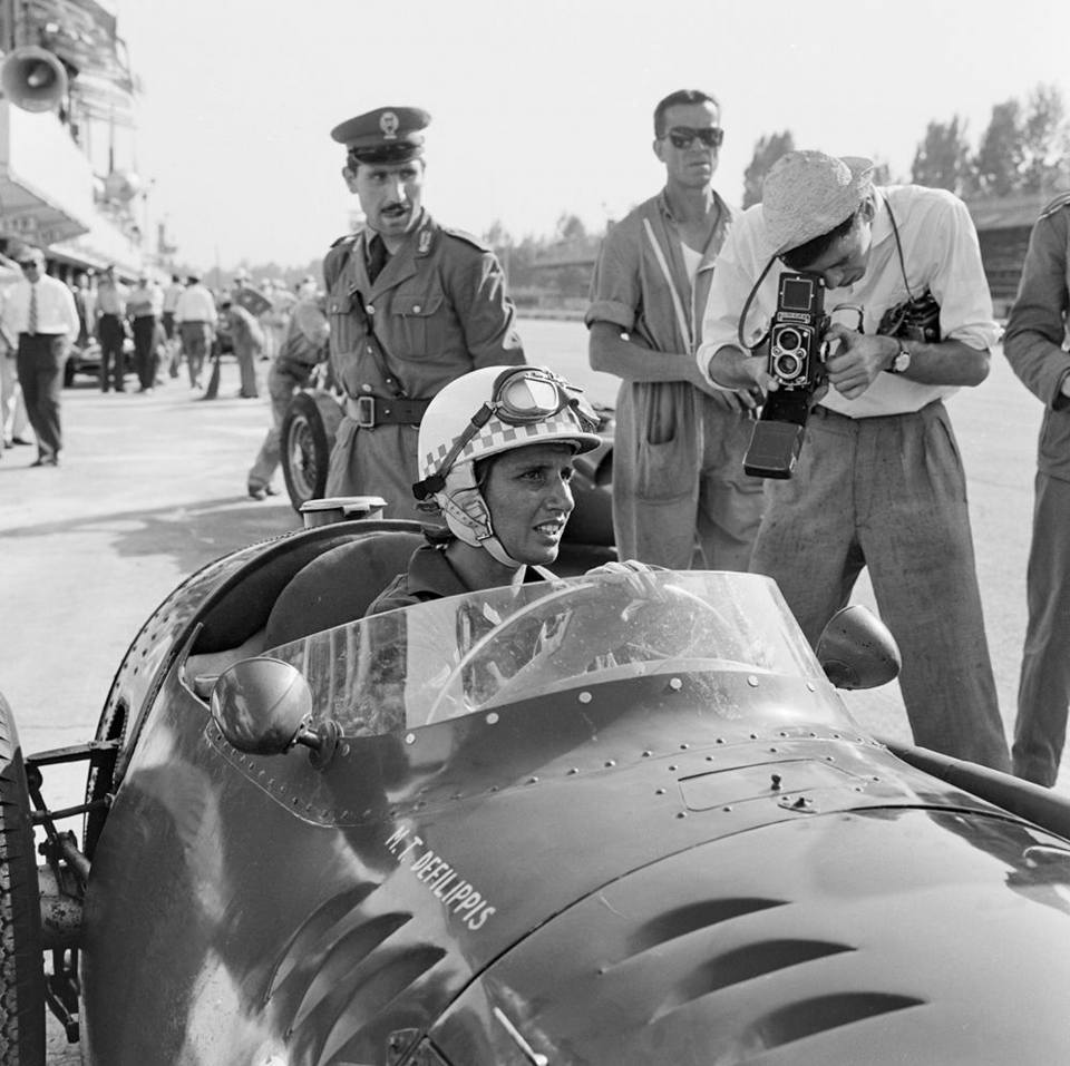 María Teresa de Filippis en el Gran Premio de Monza, en 1958. Foto: Wikimedia Commons.