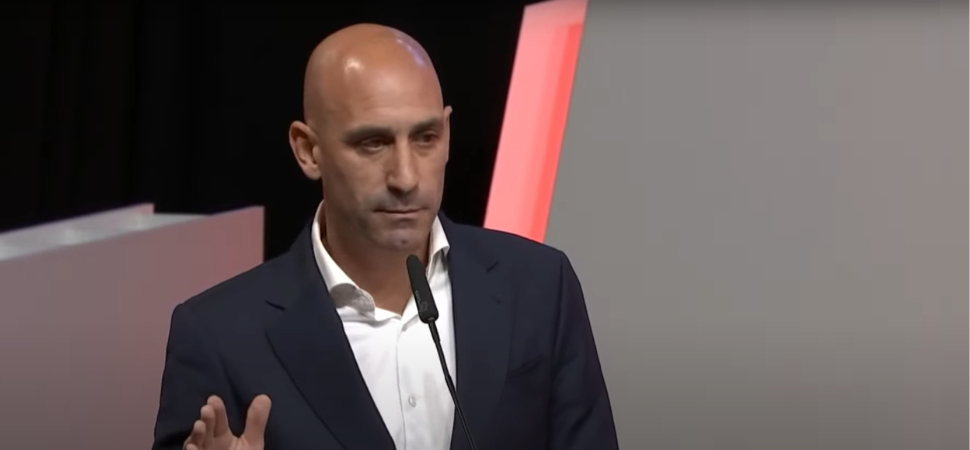 Luis Rubiales dimite