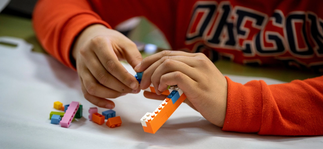 Así aprenden los niños a trabajar como en una empresa tecnológica