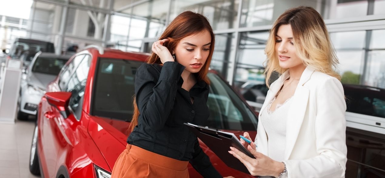 ¿Cómo compran coches las mujeres?