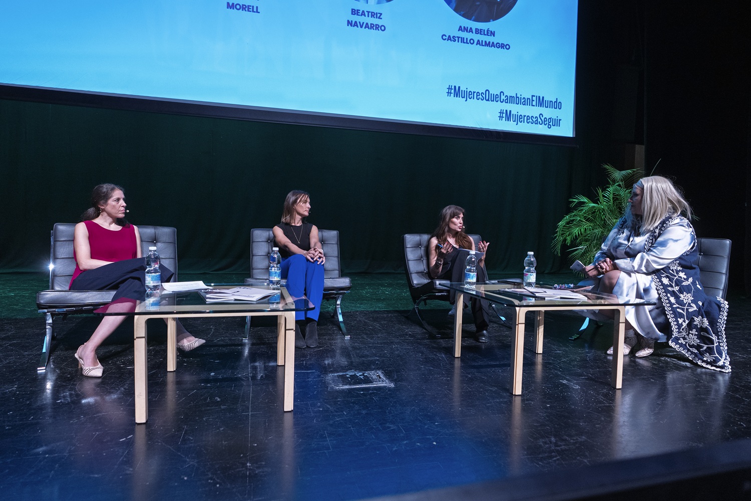 Elena Fernández, Esther Morell, Beatriz Navarro y Ana Belén Castillo.