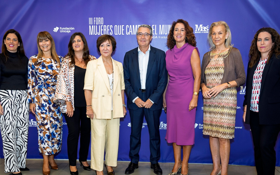 Dolores Vergara, Ruth Sarabia, Ana Cabrera, Esther Valdivia, Francisco Salado, Antonia Ledesma, María Francisca Caracuel y Maite Rodríguez.