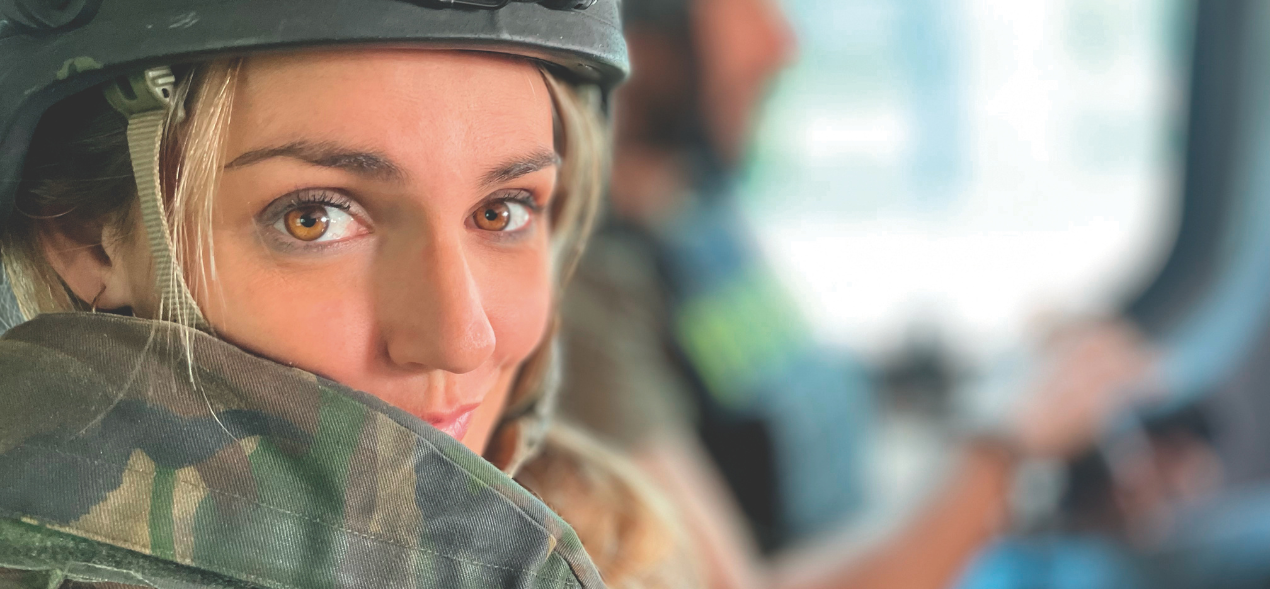 La joven reportera que desafía la censura en Gaza y los estereotipos en las guerras