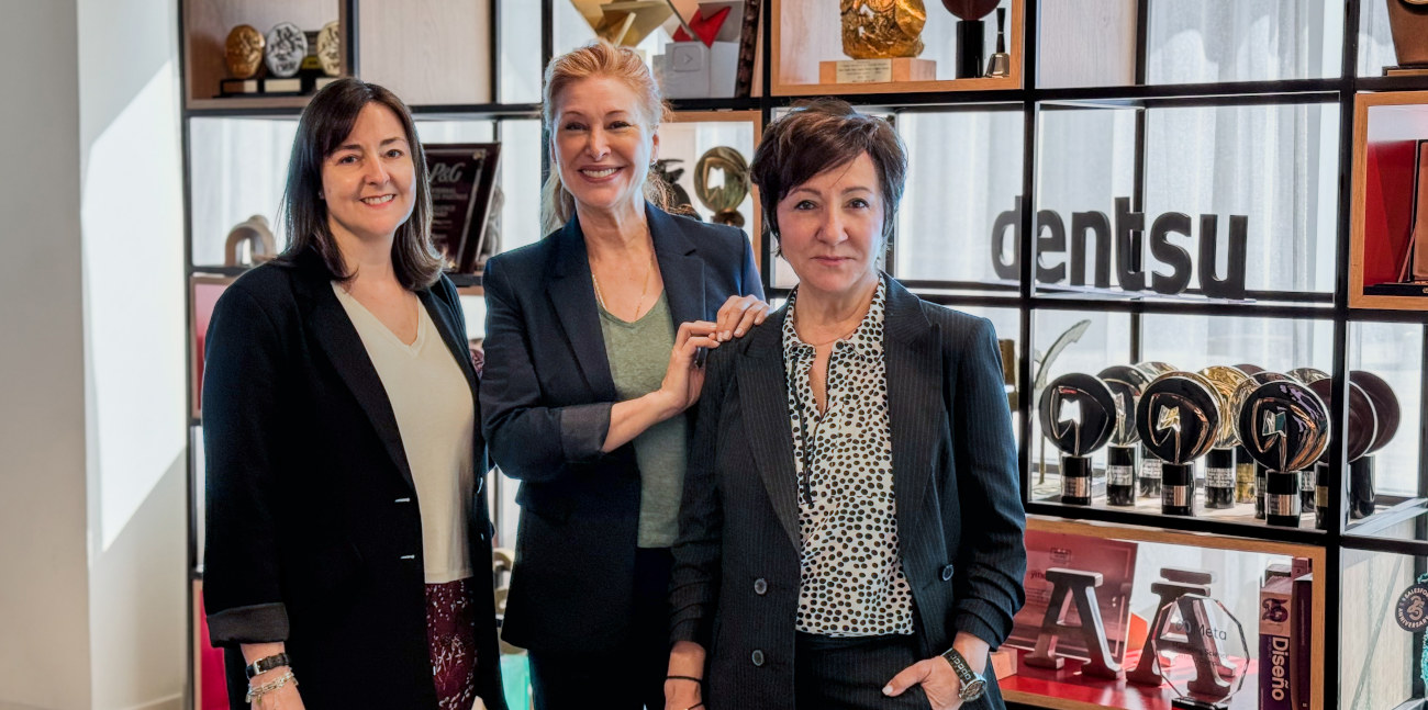 Marta Pasamon, Teresa Viejo y Esther Valdivia. Marta Pasamon, Teresa Viejo y Esther Valdivia.