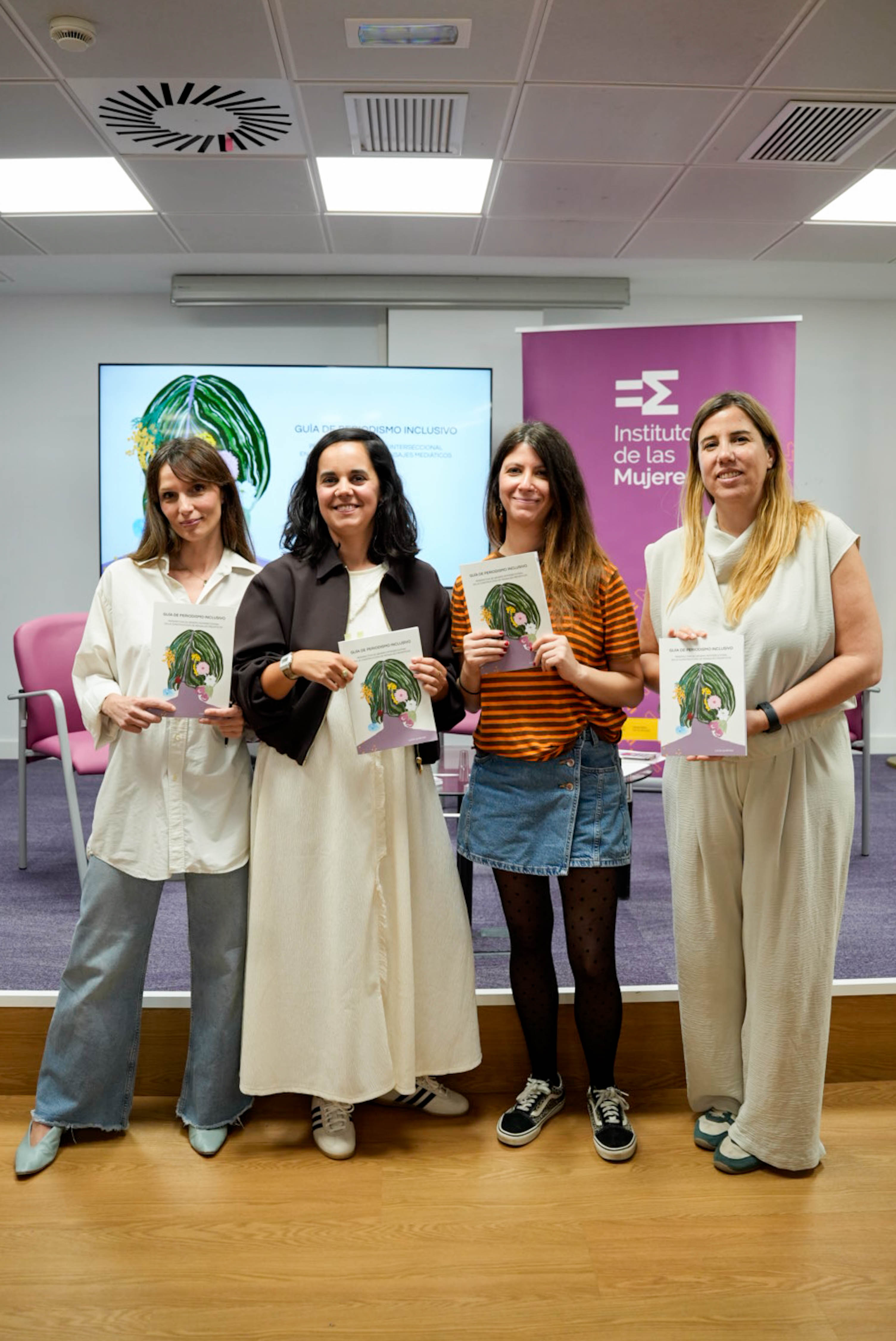 De izquierda a derecha, Victoria Gabaldón, Ana Requena, Lucía Quiroga y Cristina Hernández. De izquierda a derecha, Victoria Gabaldón, Ana Requena, Lucía Quiroga y Cristina Hernández.