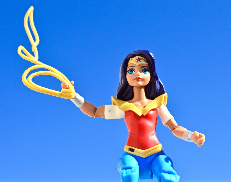 Muñeca de Wonder Woman / Imagen: Pixabay