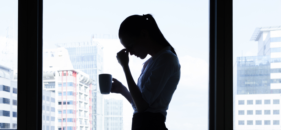 El 47% de las mujeres ha sentido ansiedad laboral debido a la carga de trabajo o a la presión