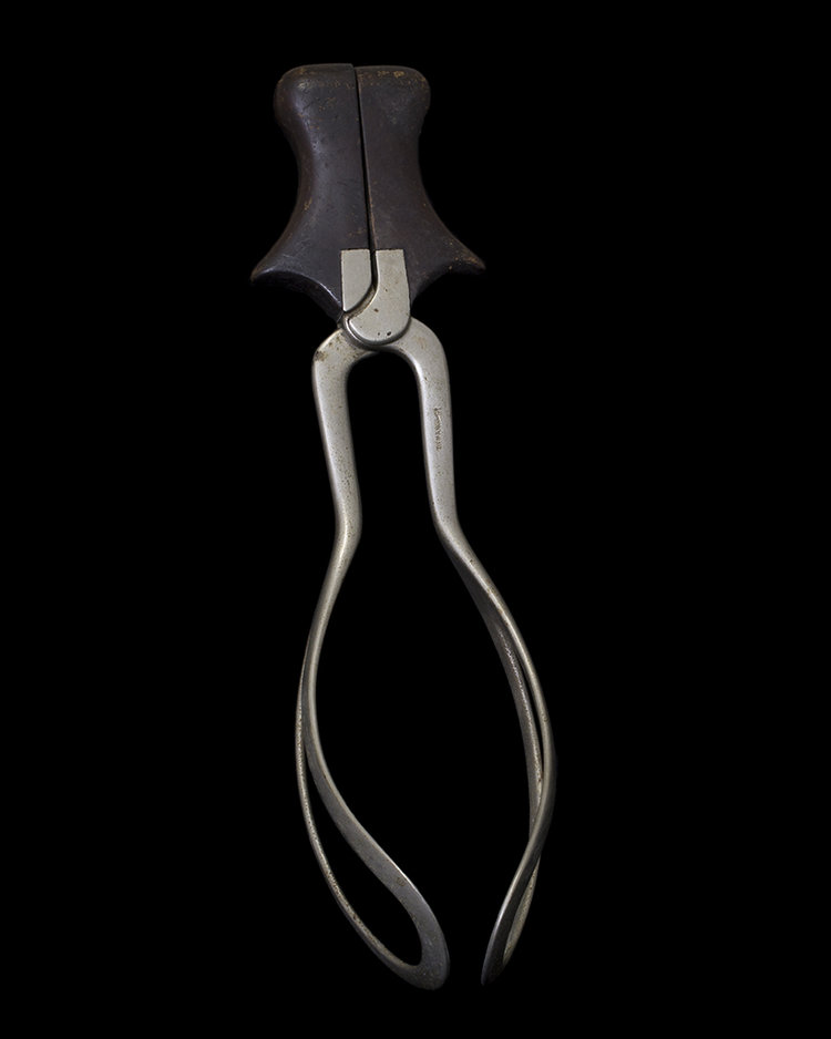 Forceps de finales del siglo XIX Forceps de finales del siglo XIX